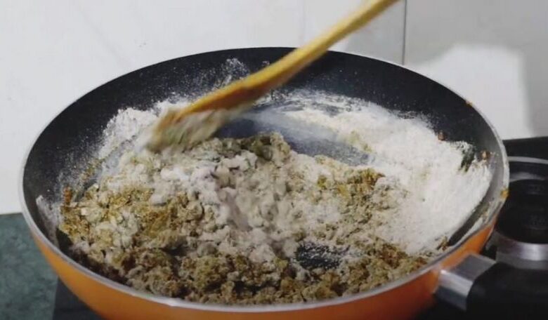 Cook the curry